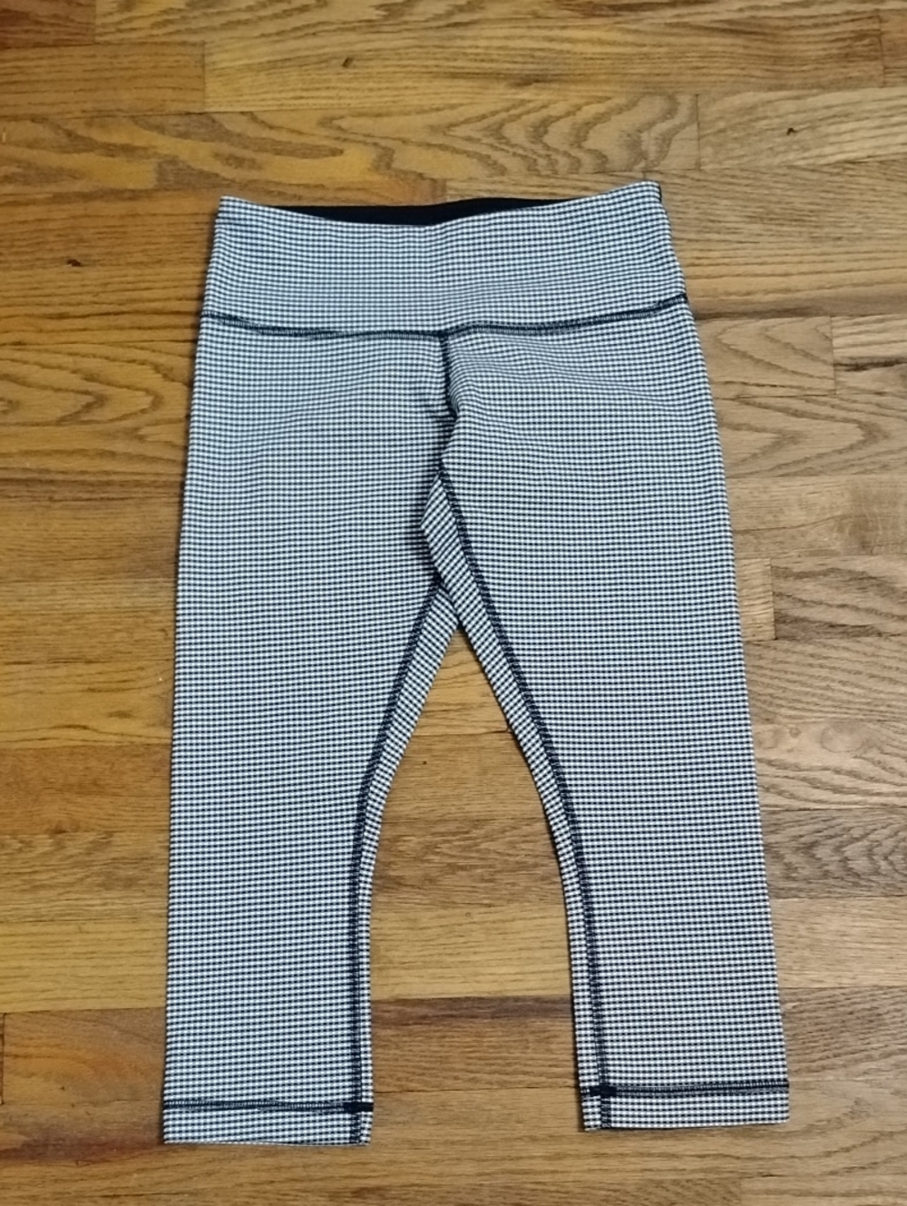 Lululemon Wunder Under Crop Leggings 19"